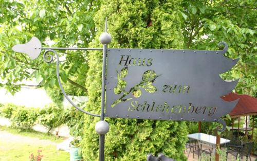 Pension Haus zum Schlehenberg