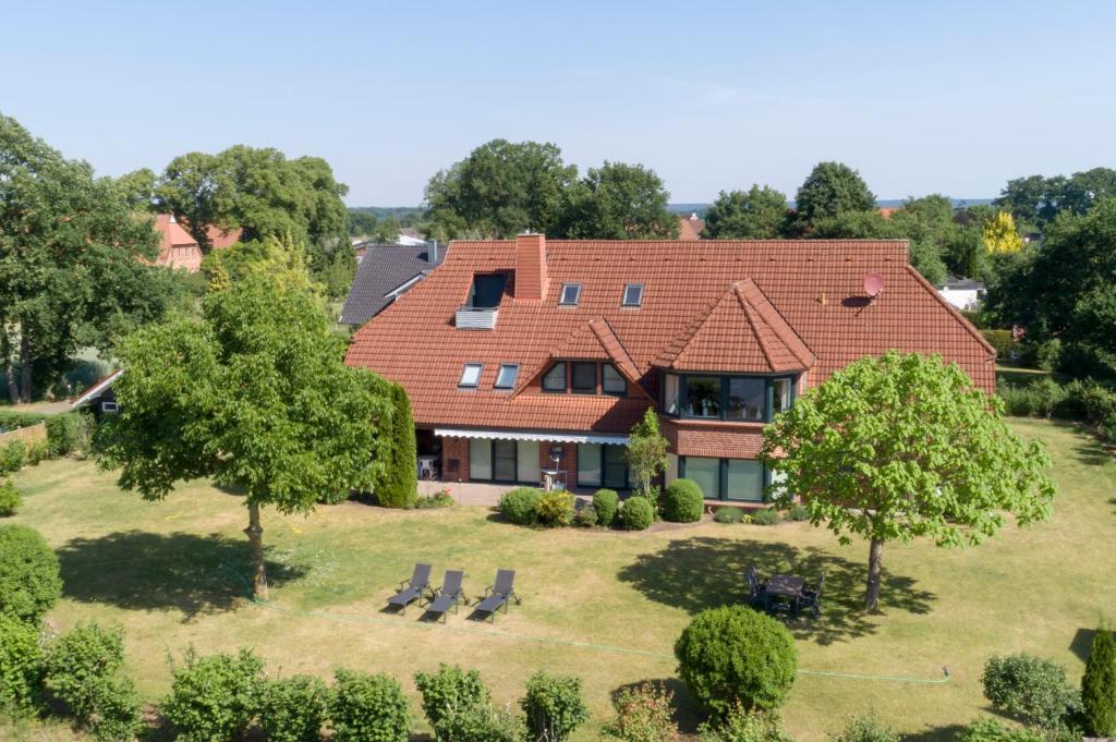 Pension Heuer Große Str.37 b, 21382 Brietlingen