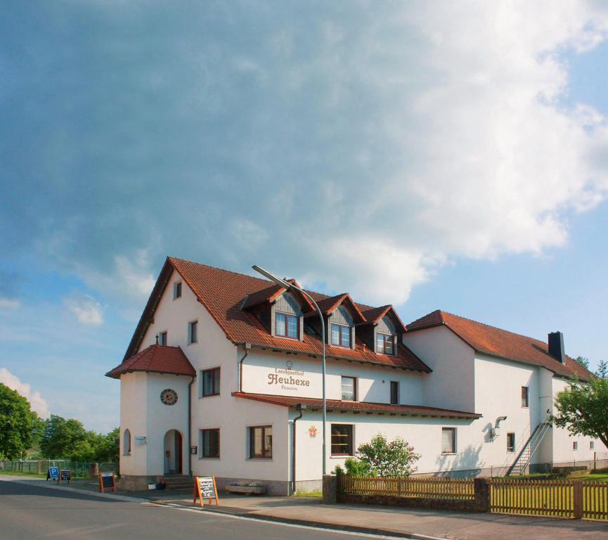 Pension Heuhexe Frankenstraße 1, 97650 Fladungen