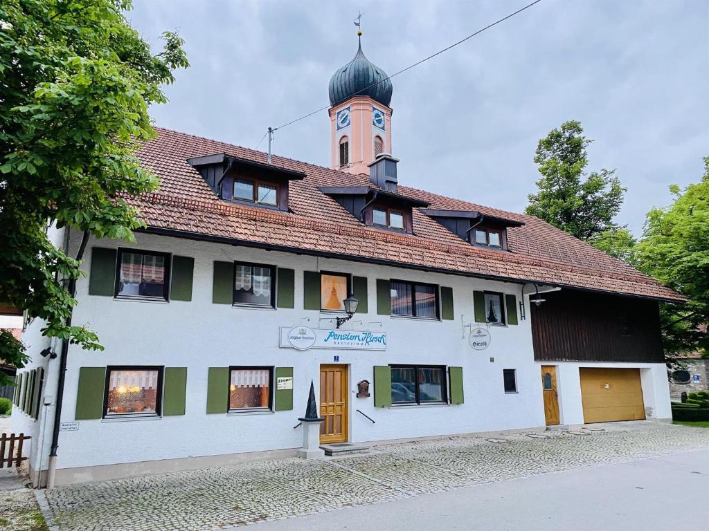 Pension Hirsch 3 Kirchplatz, 87637 Seeg