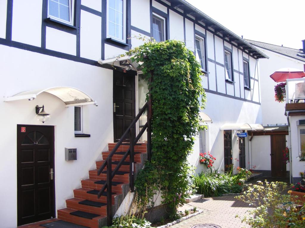 Maison d'hôtes Pension Lachmöwe Waldstraße 2 17454 Zinnowitz