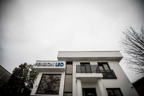 Pension Leo
