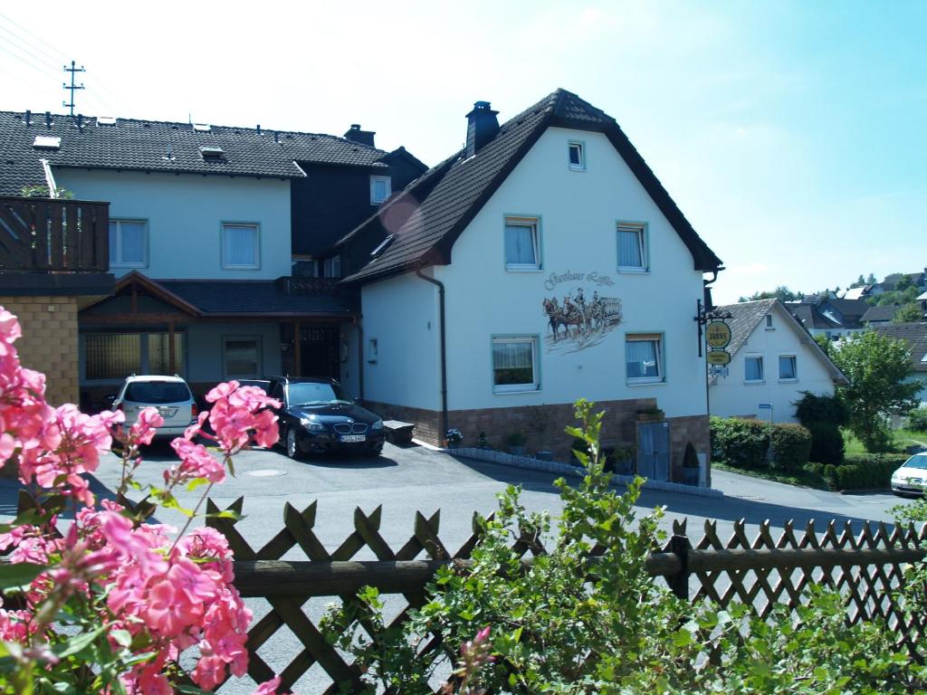 Pension Löffler Amselweg 1, 96361 Steinbach am Wald