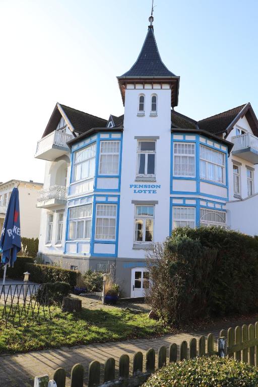 Maison d'hôtes Pension Lotte 12 Friedrich-Borgwardt-Straße 18225 Kühlungsborn