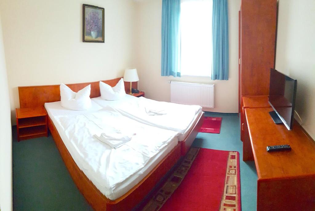 Pension Mesogios Mollistr. 12a, 18209 Bad Doberan