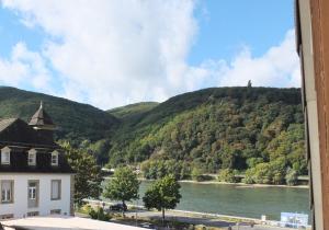 Maison d'hôtes Pension Milberg Assmannshausen Am Rathaus 2 65385 Rüdesheim am Rhein Hesse