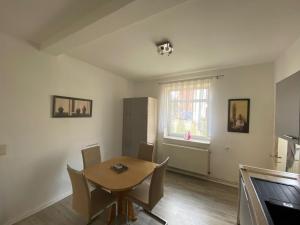 Maison d'hôtes Pension - Monteurzimmer -,, Haus Hilde \ 1 Wolthäuser Straße 29308 Winsen Aller Basse-Saxe
