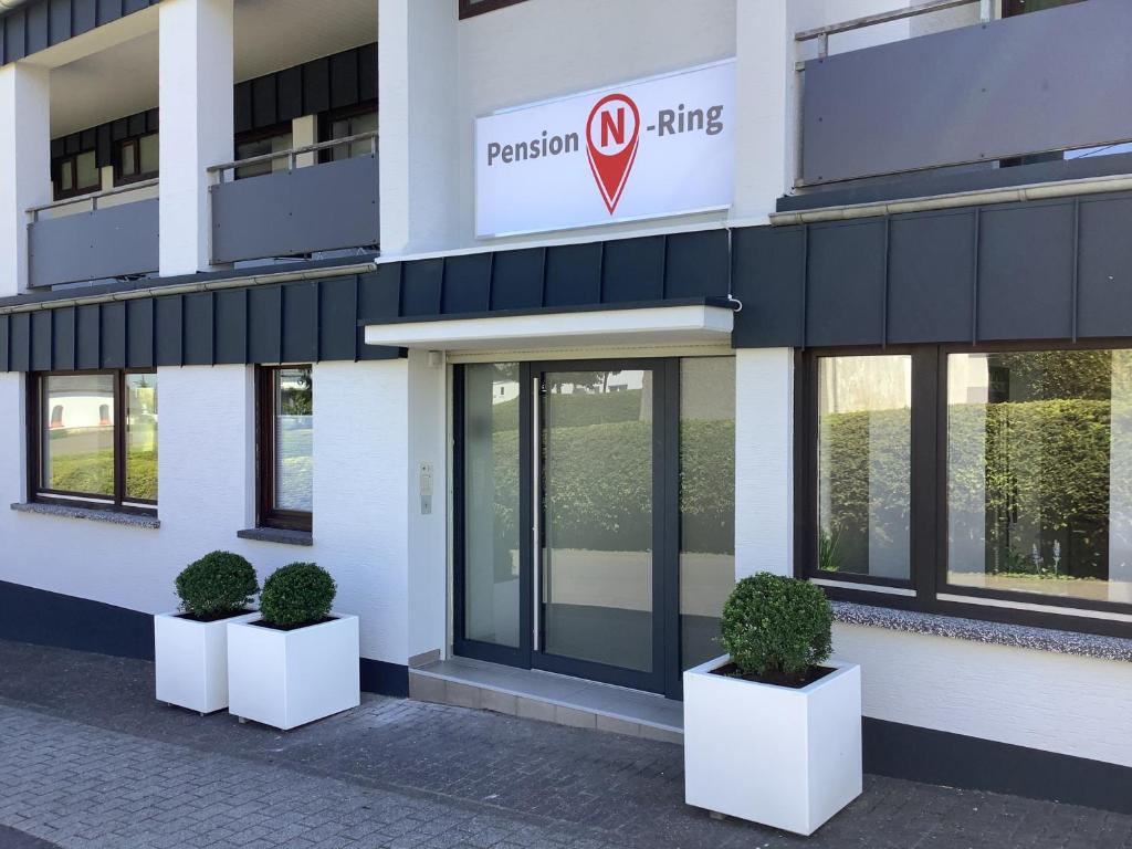 Pension N-Ring 2 Neuhausstraße, 53520 Nürburg