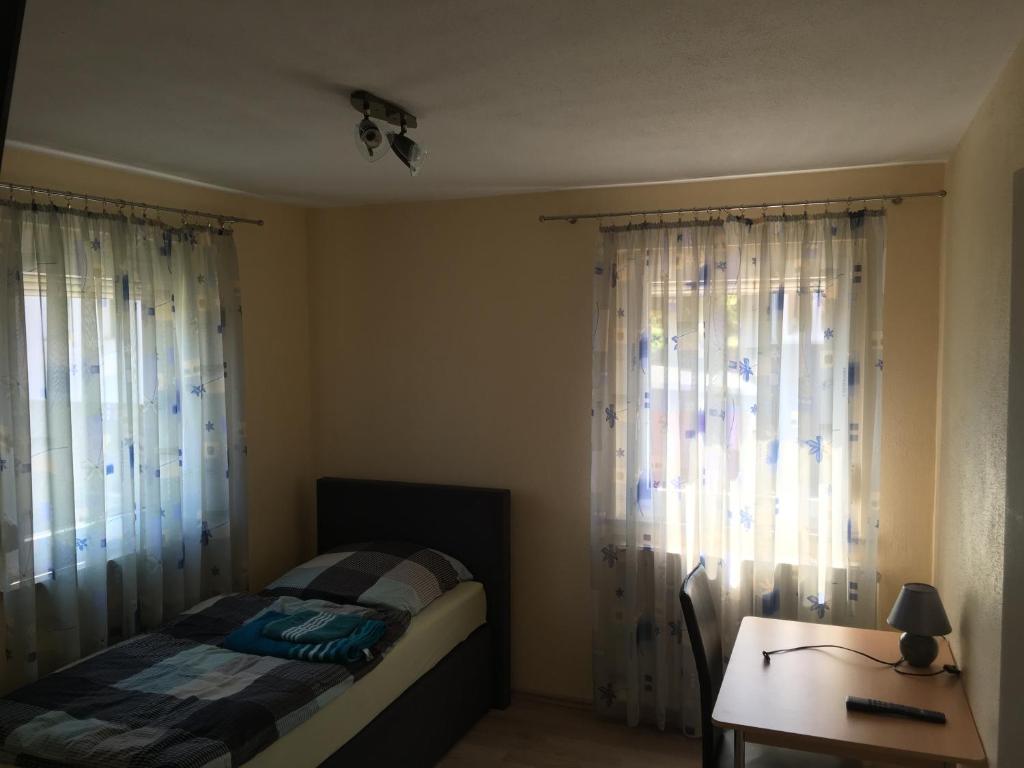 Pension Oliver Coburger Strasse 6, 96271 Grub am Forst