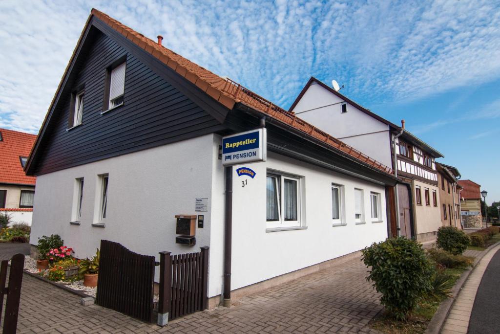 Pension-Rappteller Hainstr 31, 99192 Apfelstädt