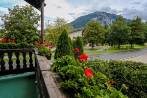 Maison d'hôtes Pension Rauschberghof Seehauserstrasse 46 83324 Ruhpolding Bavière