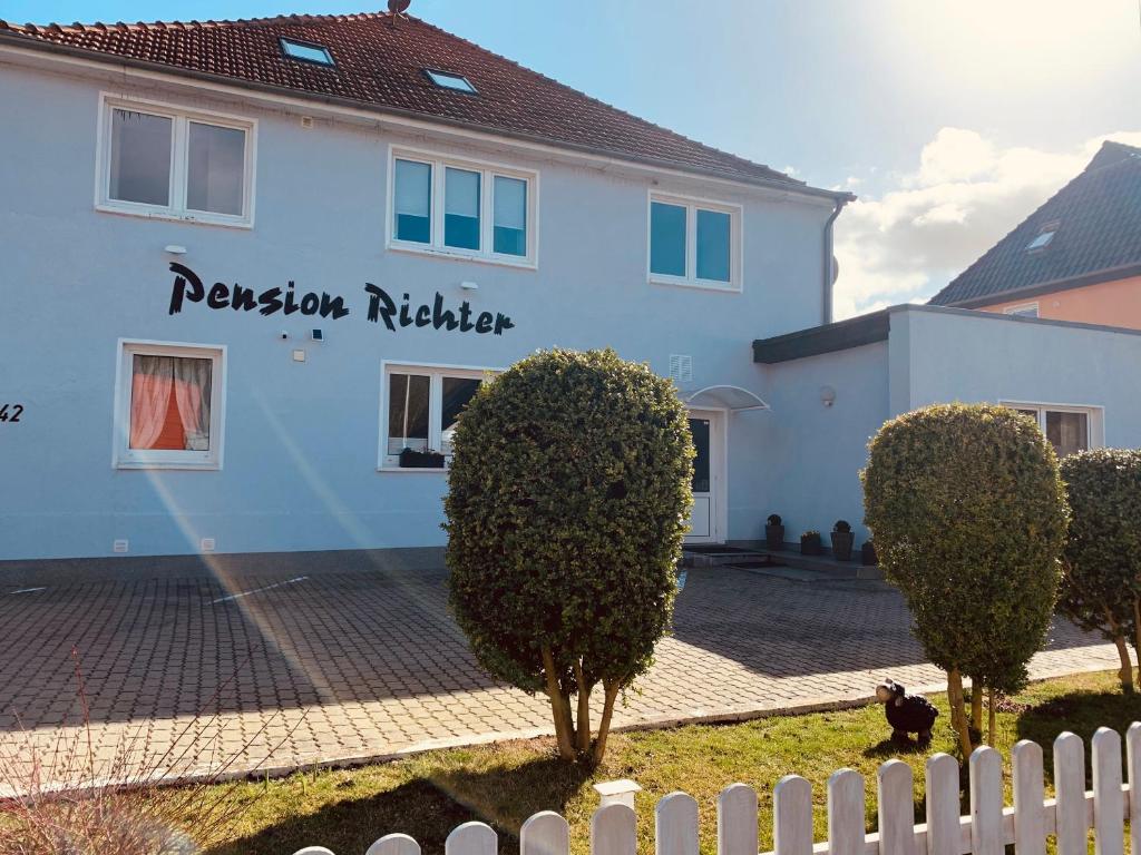 Maison d'hôtes Pension Richter Doberaner Strasse 42 18211 Nienhagen