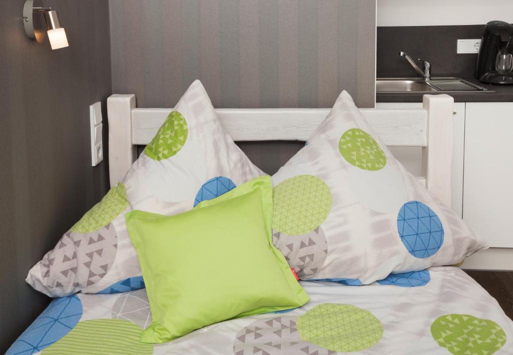 Pension SiLa 57 Georg-August-Zinn-Straße, 64823 Groß-Umstadt