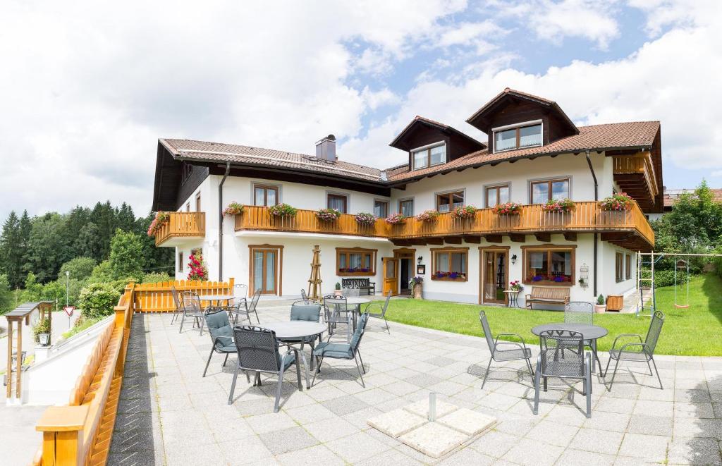 Pension Silberbauer 1 Ringstraße, 93470 Lohberg