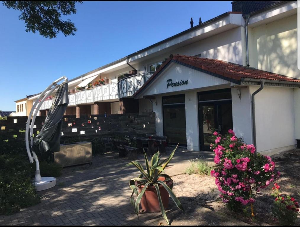 Pension \ Hof 1, 18320 Trinwillershagen