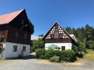 Maison d'hôtes Pension Untere Rauner Muehle Raunergrund 10 08648 Bad Brambach Saxe