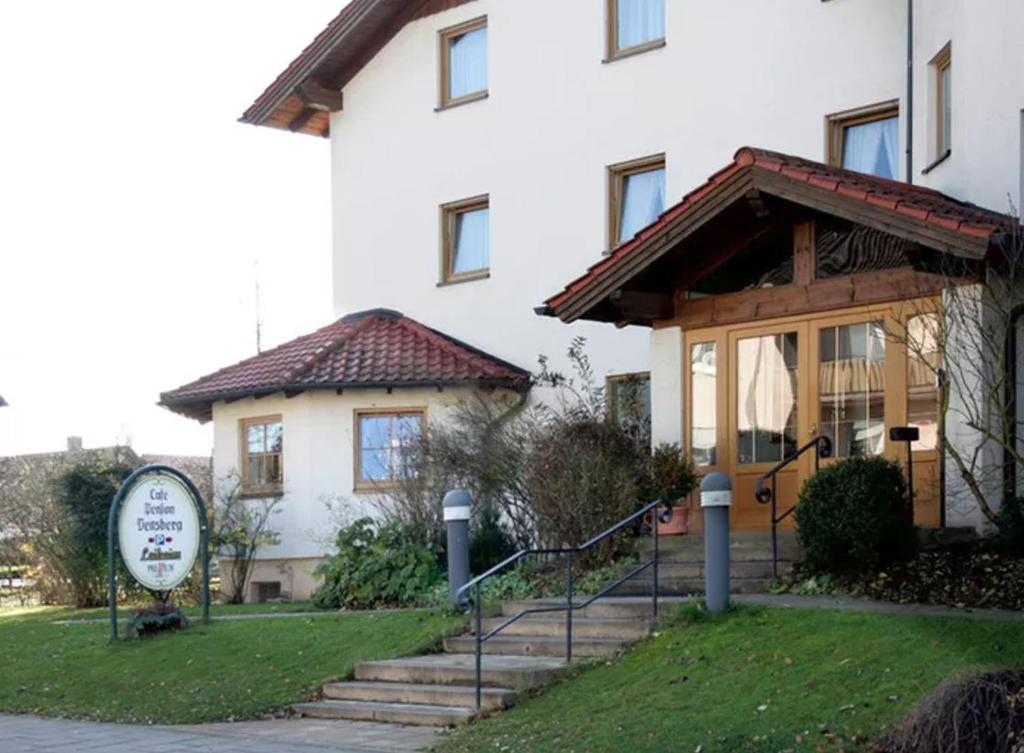 Pension Veitsberg 14 -16 Prächtinger Straße, 96250 Ebensfeld
