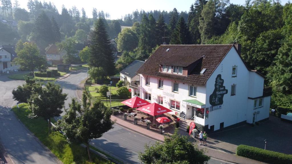 Pension Waldschloß 29 Fohlenplackener Straße, 37603 Holzminden