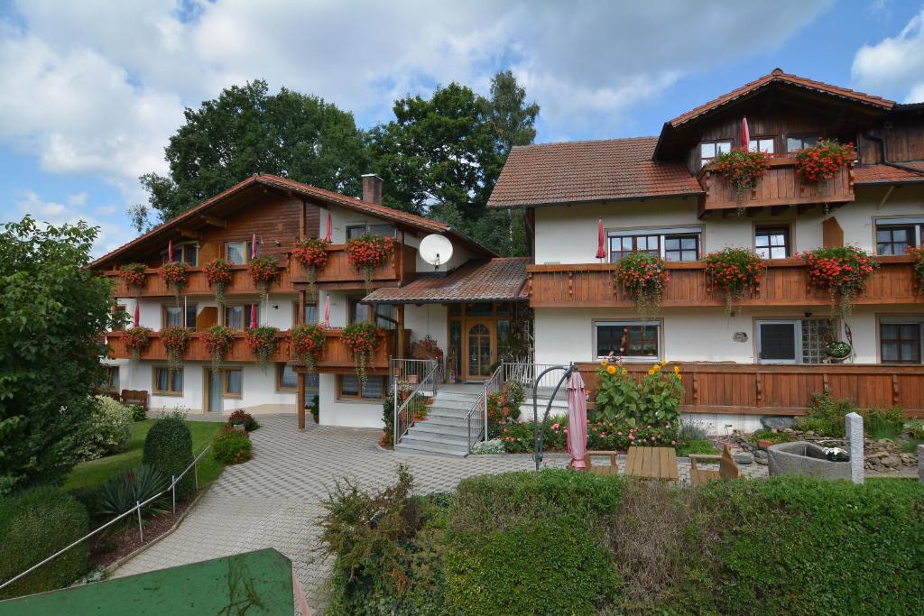 Maison d'hôtes Pension Weiß Thening 6 93480 Hohenwarth