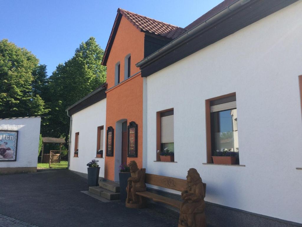 Pension Zum alten Gasthaus Hänsel Podroscher  Straße 8, 02957 Krauschwitz