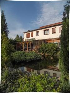 Maison d'hôtes Pension zum Schwanenteich Salchauerstr. 20 39343 Haldensleben Saxe-Anhalt