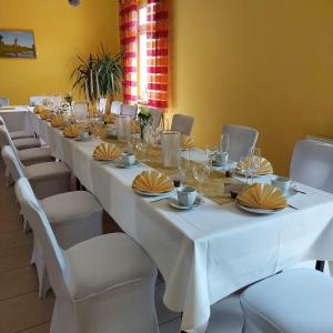 Maison d'hôtes Pension Zur Linde Bernd von Arnim Straße 21 16303 Criewen Brandebourg