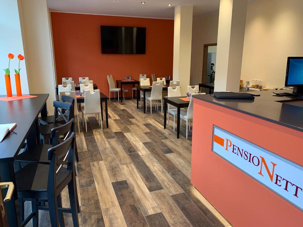 Pensionett Friedensallee 38, 06406 Bernburg