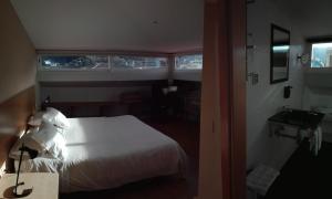 Penthouse - Low Cost