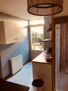 Petit appartement dans villa Eva