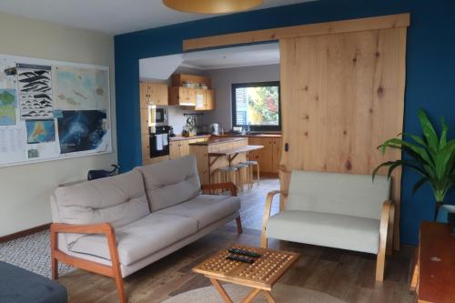 Porto Pim Guest House