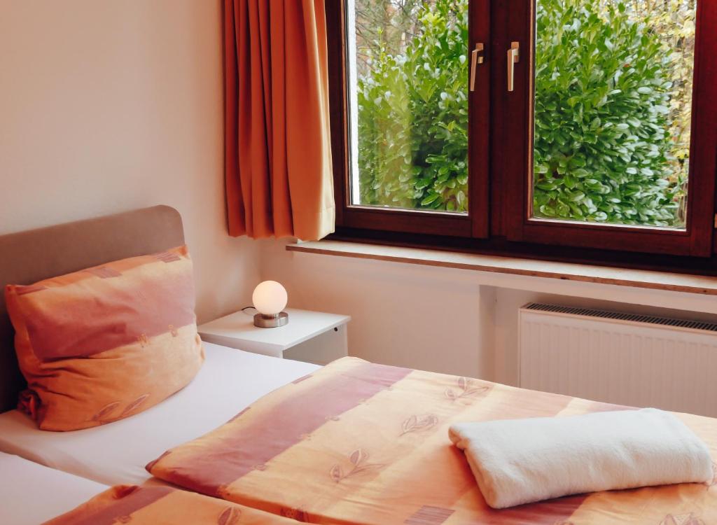 Maison d'hôtes Privatzimmer Bellevue Nord-West-Allee 8 51789 Lindlar