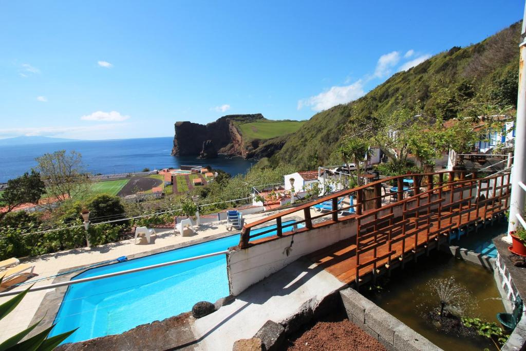 Maison d'hôtes Quinta Do Canavial Quinta do Canavial - Velas - Ilha de S. Jorge - Açores 9800-522 Velas