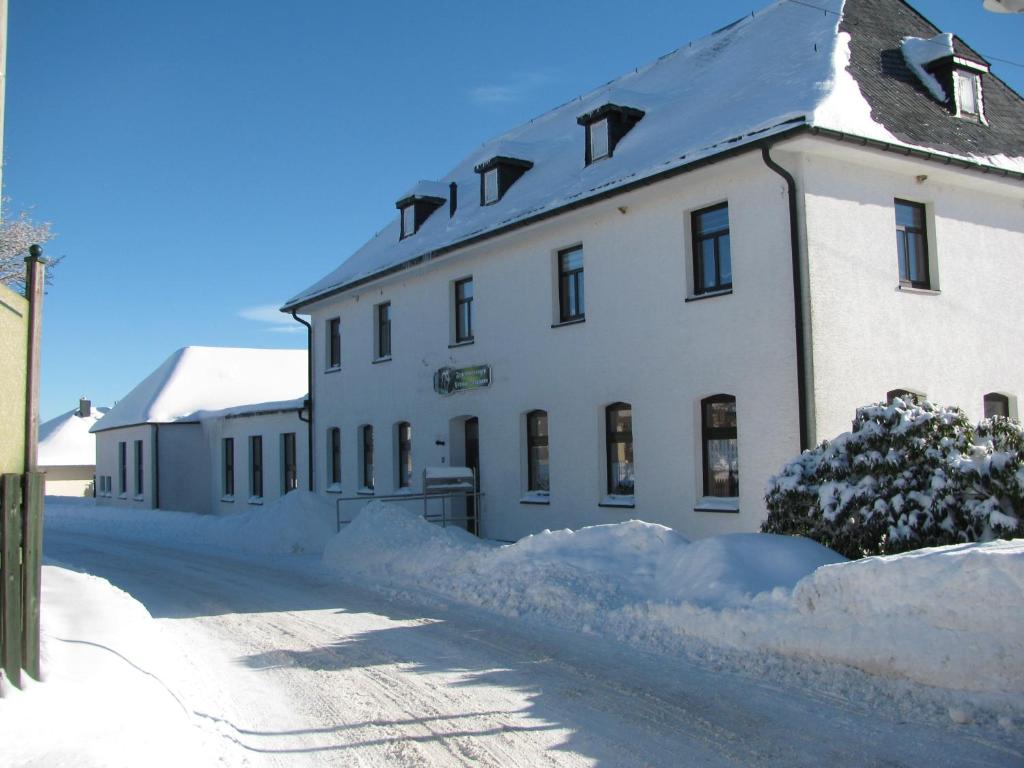 Reiterhof & Pension Lienemann Krumme Straße 17, 08223 Grünbach