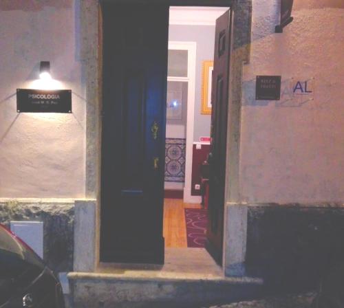 Ritz & Freud Guest House
