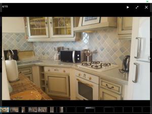 Room in Apartment - Beautiful F1 standing swimming pool, view