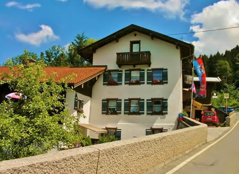 Maison d'hôtes Rottl-Sepp Renoth Karoline Salzbergstr.27 83471 Berchtesgaden