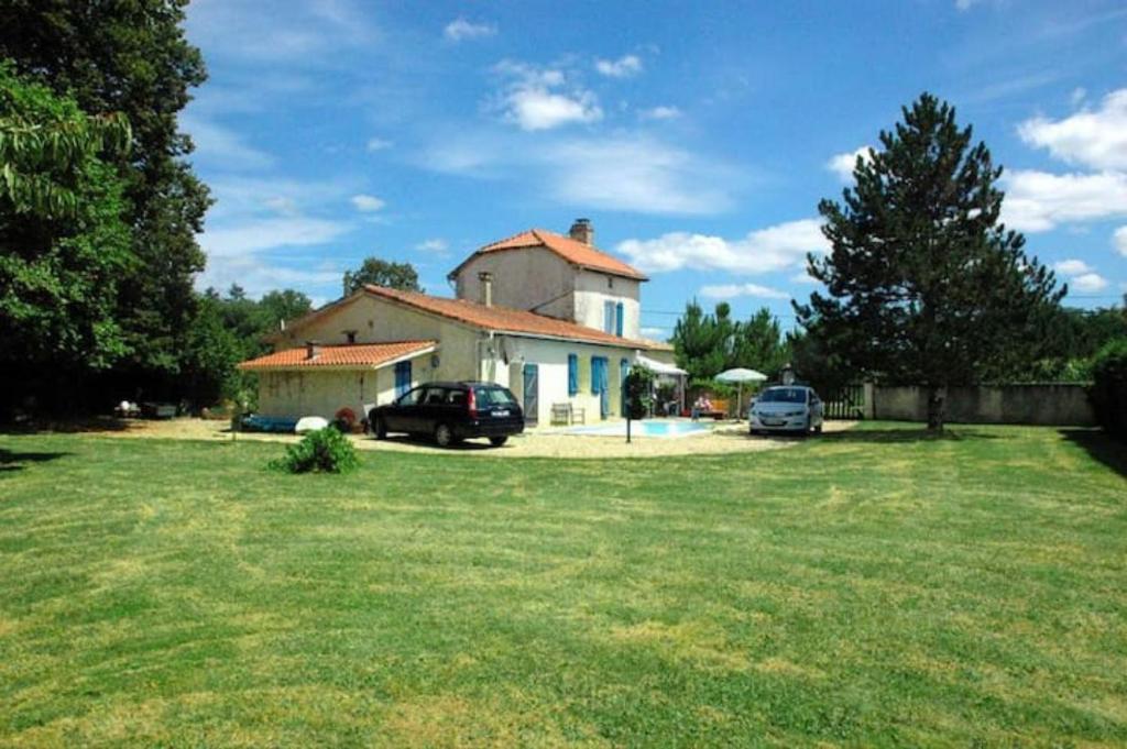 Maison d'hôtes Rowland's French Retreat Chez Lambaud 24340 La Rochebeaucourt-et-Argentine