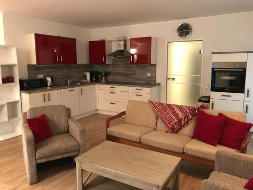 ruhige Souterrainwohnung