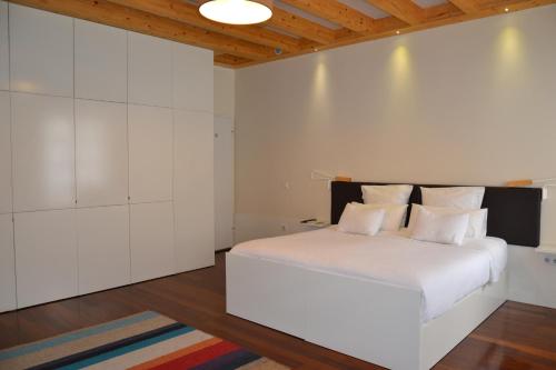 Stay in the heart of Porto!