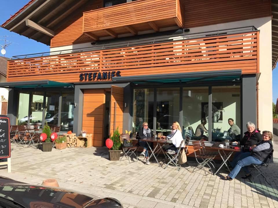 Stefanies-Café-Pension-Kultur Kufsteiner Straße 33, 83075 Bad Feilnbach