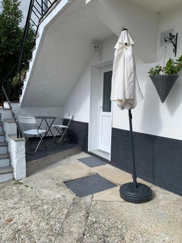 STUDIO coquet Terrasses de Saint Germain