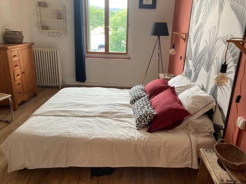 Suite à Ganges Cousin Ernest