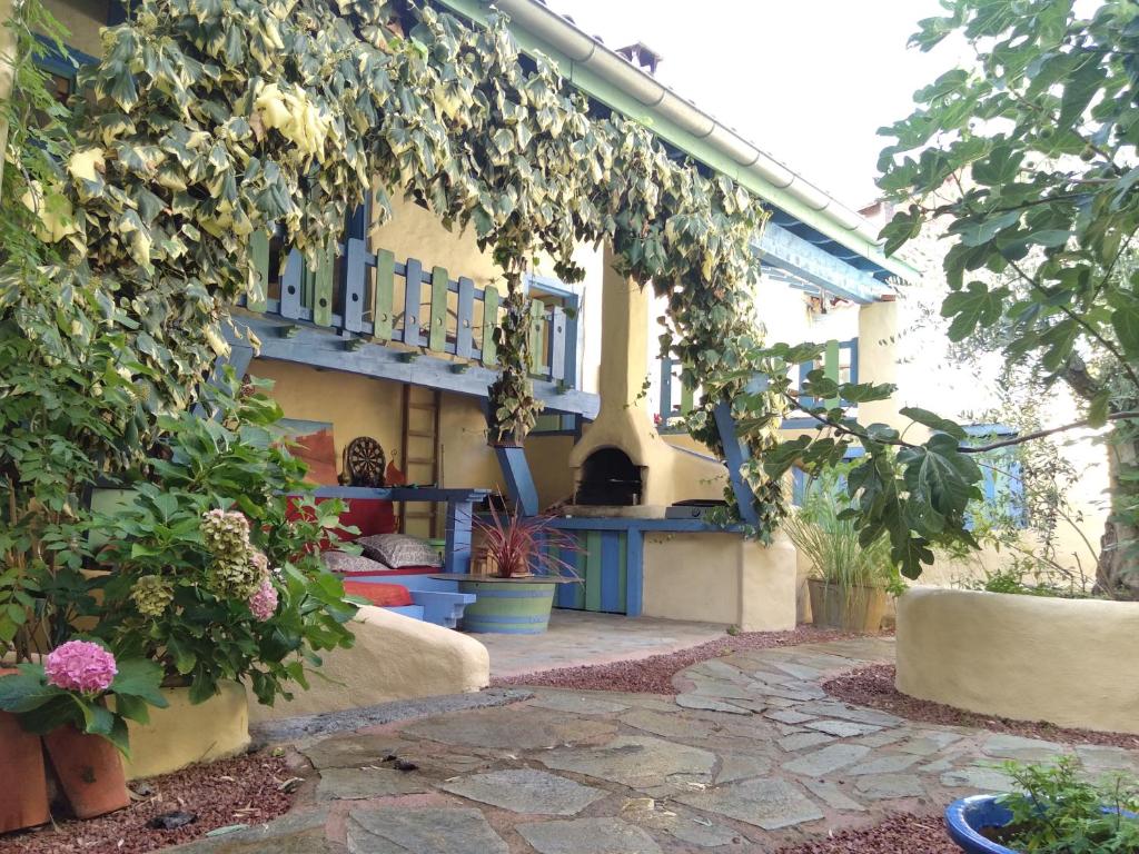 Suite parentale indépendante avec terrasse sud 13830 La Bédoule