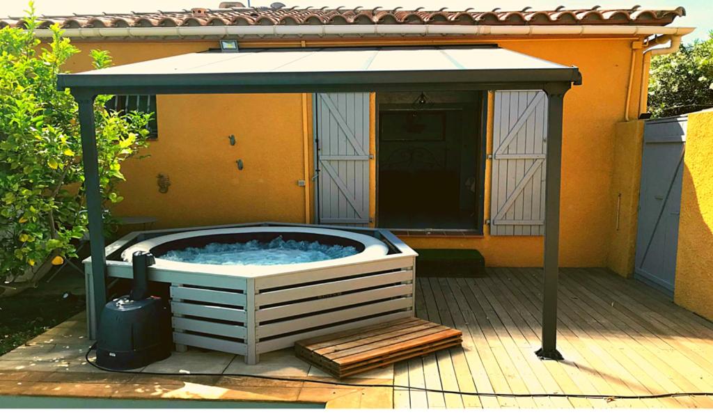Maison d'hôtes SUITE SPA PRIVATIF extérieur 66 Perpignan Nord Chemin des Vignes 66380 Pia