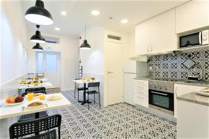 Suites Amália Guesthouse near Rossio Square