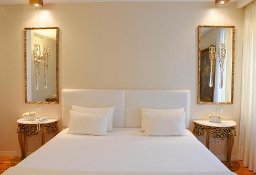 Sundial Gardens & Suites