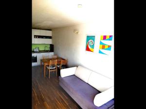 Sunny Seaside Apartment