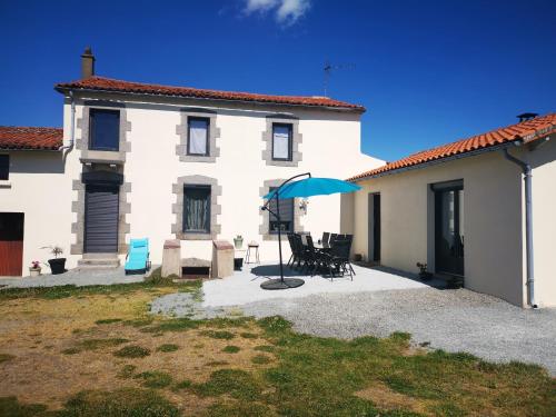 The Hamlet of Relaxation - Complete House
