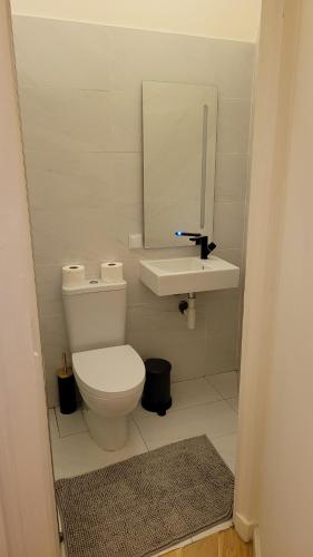Tiny Studio Rosa - Bairro Alto