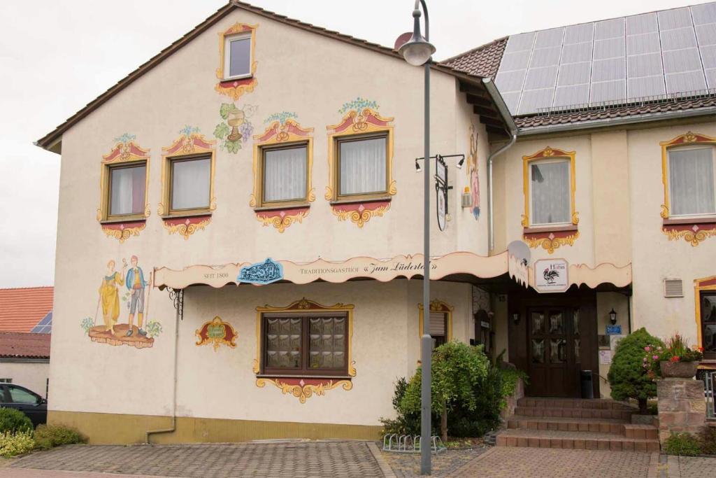 Maison d'hôtes Traditionsgasthof Zum Luedertal Fuldaer Strasse 13 36137 Bimbach